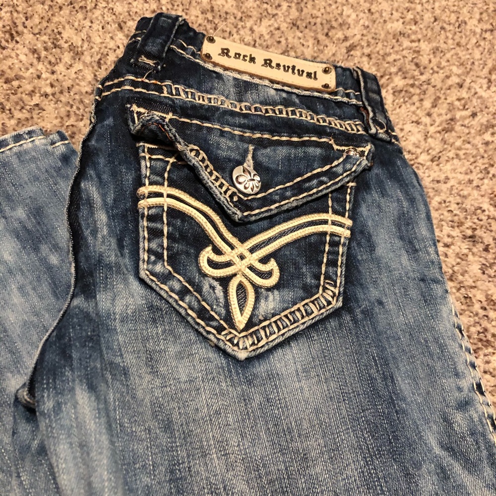 Elaina Rock revival jeans from the Buckle